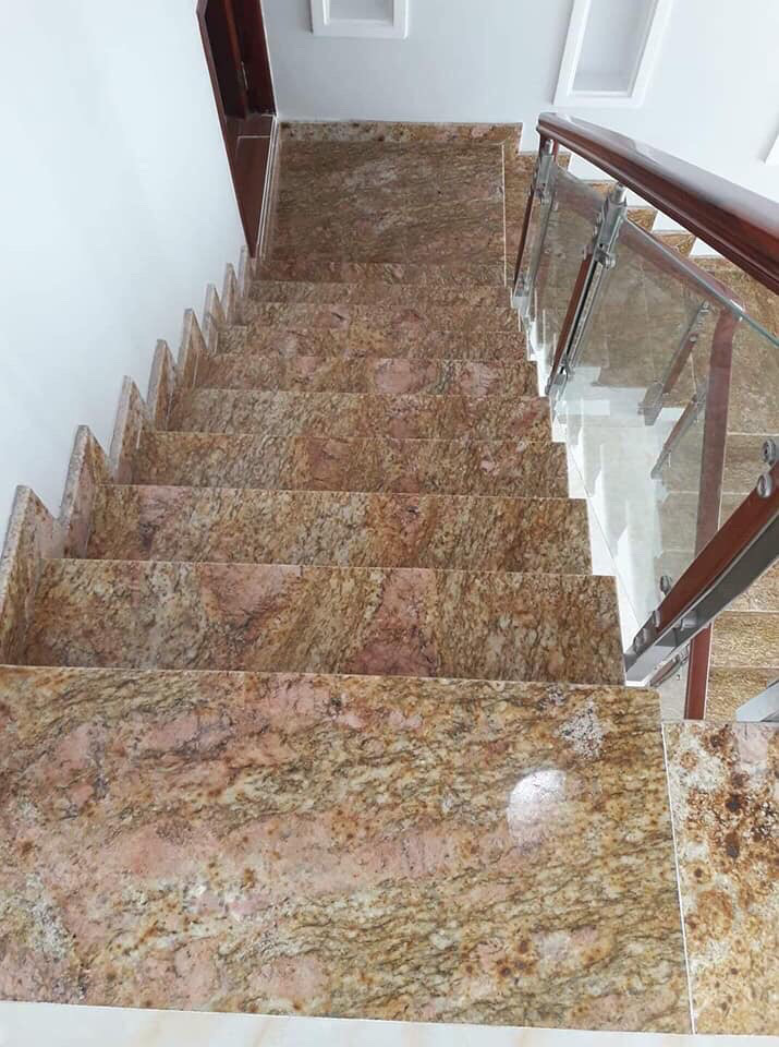 Đá ốp cầu thang 3 da-op-lat-cau-thang-3