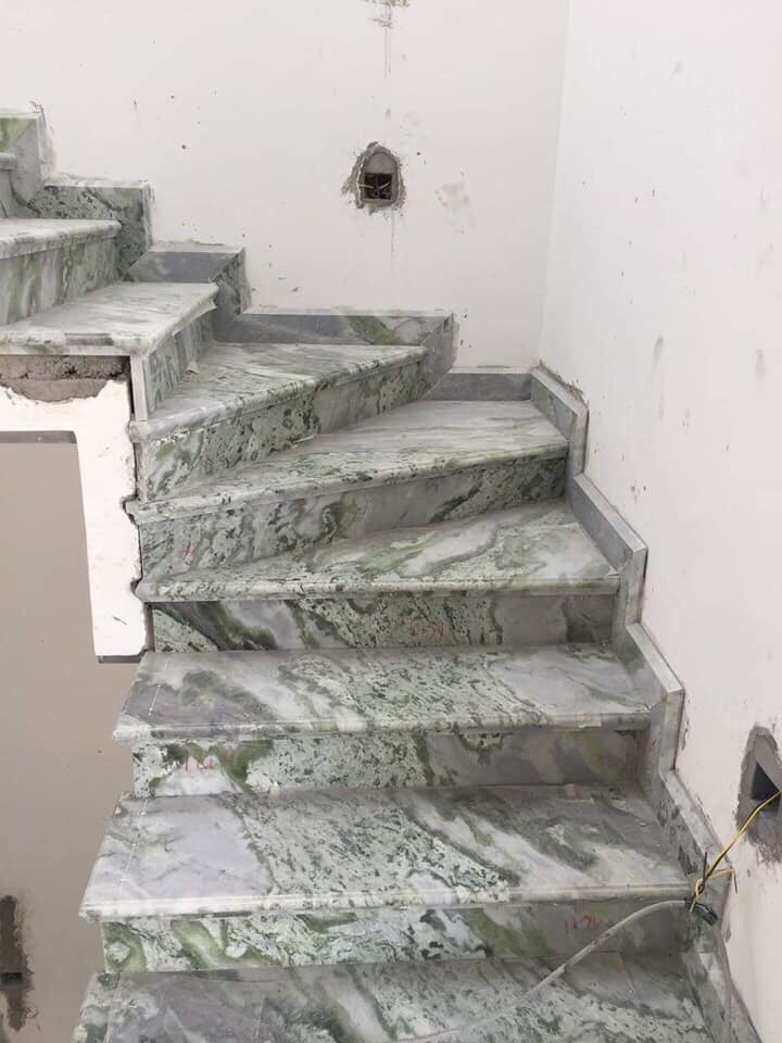 Đá ốp cầu thang 9 da-op-lat-cau-thang-9